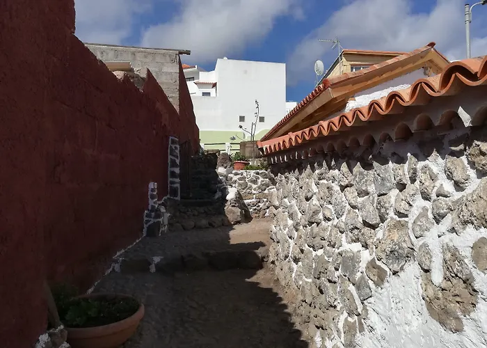 I Miti Viviendavacacional בית הארחה Chío